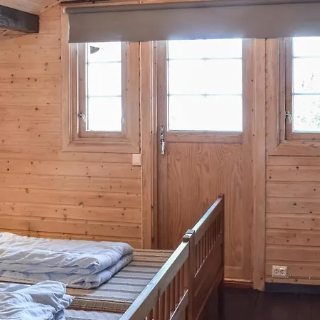 Дом отдыха 4 Bedroom In Aseral