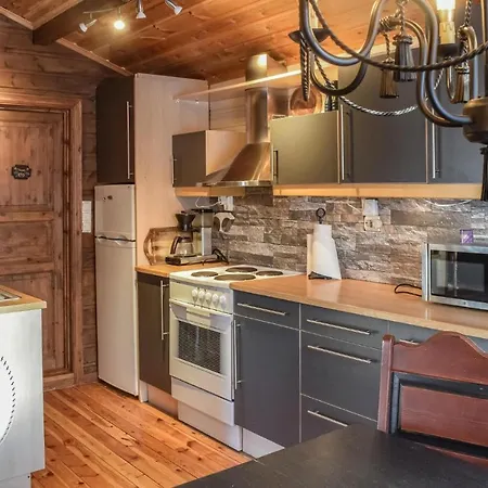 4 Bedroom In בית נופש *